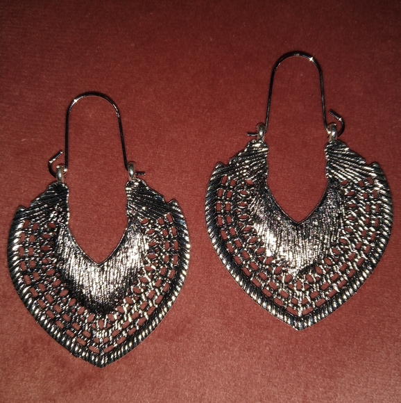 Big Filigree Heart Hoop Earrings Silver Bohemian Tribal Indie Boho Huggie Hoops - Picture 8 of 8